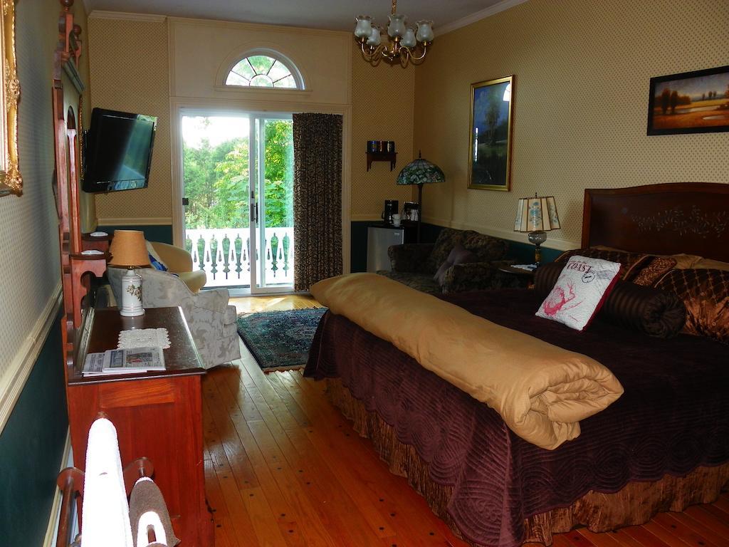 Homeport Historic Inn Searsport Room photo