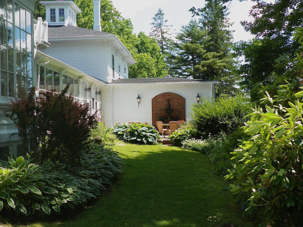 Homeport Historic Inn Searsport Exterior photo