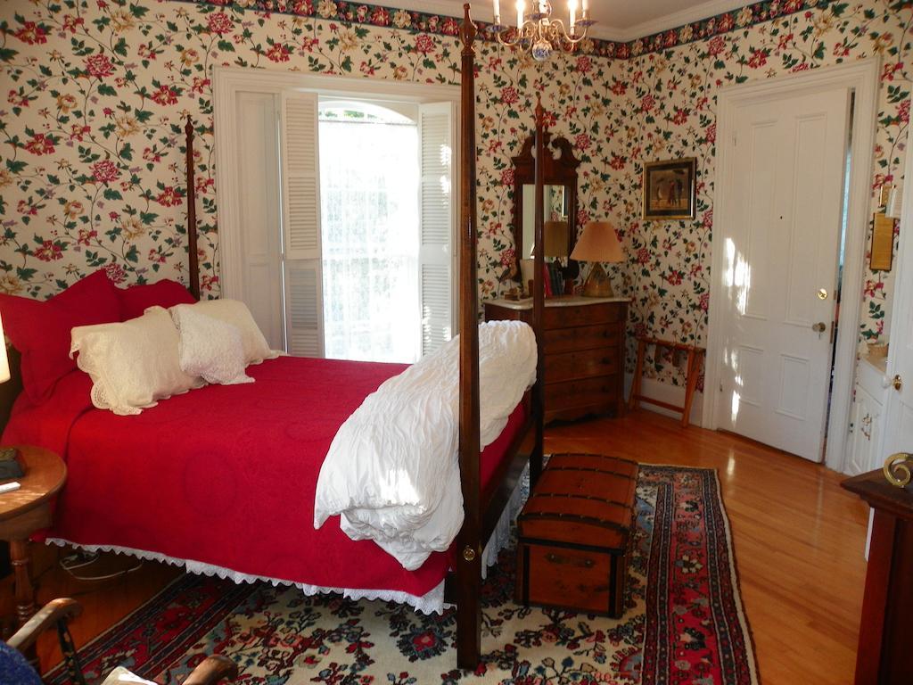 Homeport Historic Inn Searsport Room photo