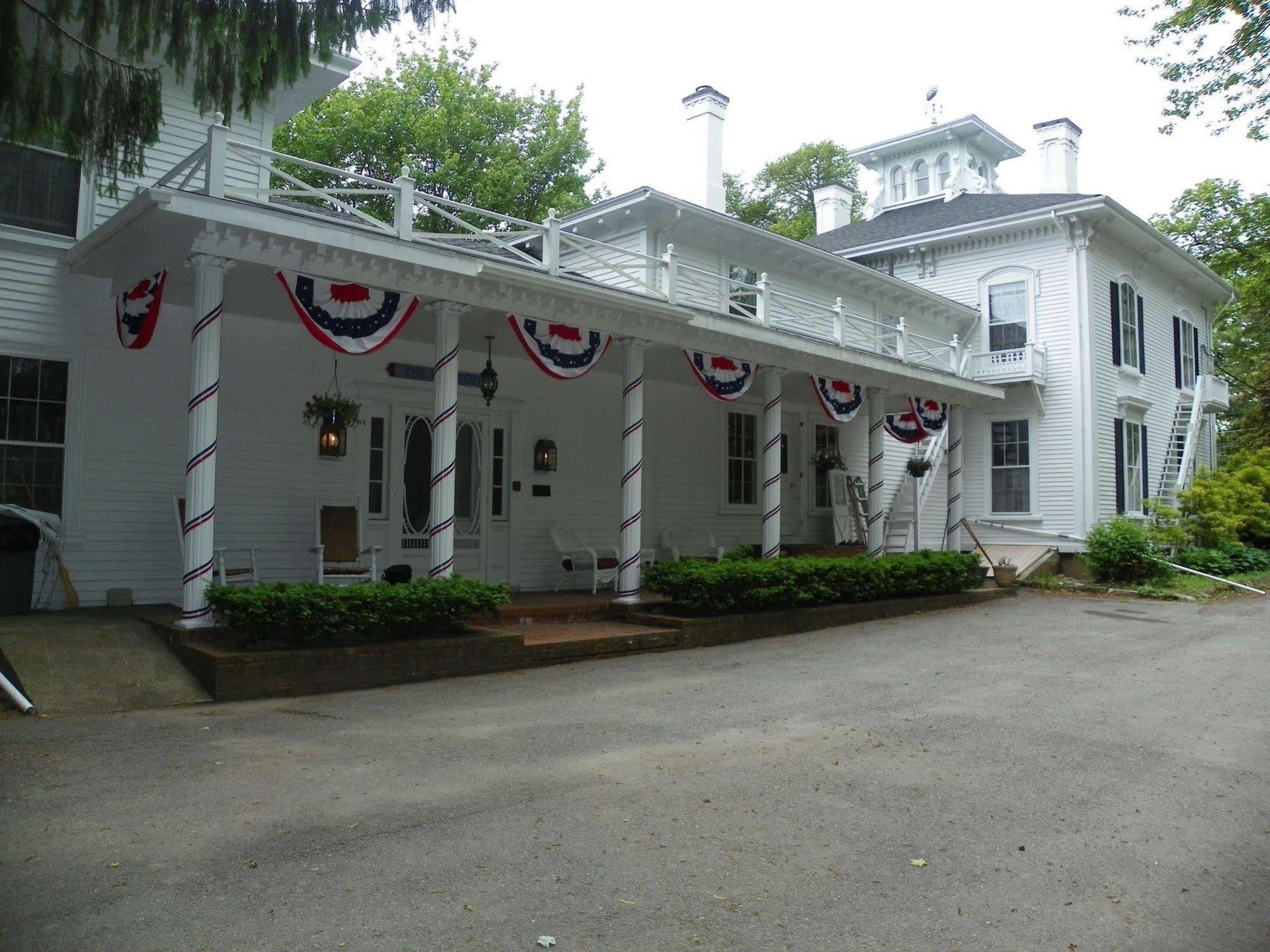 Homeport Historic Inn Searsport Exterior photo
